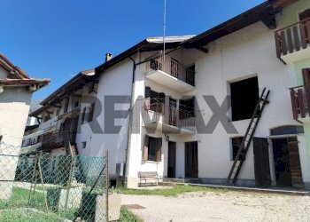 Edificio all\'aperto - Semi-detached house Via Musil
 
4, Cesiomaggiore - photo 1