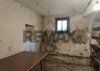 Dispensa di stoccaggio - Semi-detached house Via Musil
 
4, Cesiomaggiore - photo 23
