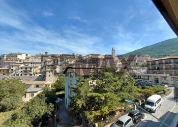 Edificio all\'aperto - Three-room apartment Via Matteotti
46, Gualdo Tadino - photo 1