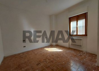 Stanza vuota - Three-room apartment Via Matteotti
46, Gualdo Tadino - photo 7