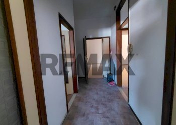 Hall / corridoio - Four-room apartment Via Matteotti
46, Gualdo Tadino - photo 3
