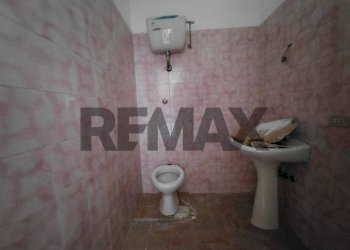 Bagno - Four-room apartment Via Matteotti
46, Gualdo Tadino - photo 8