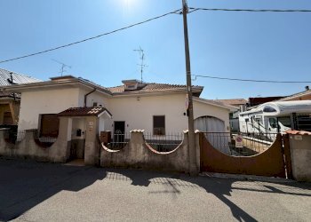 Foto 1 - Villa via Vicenza
31, Senago - photo 1
