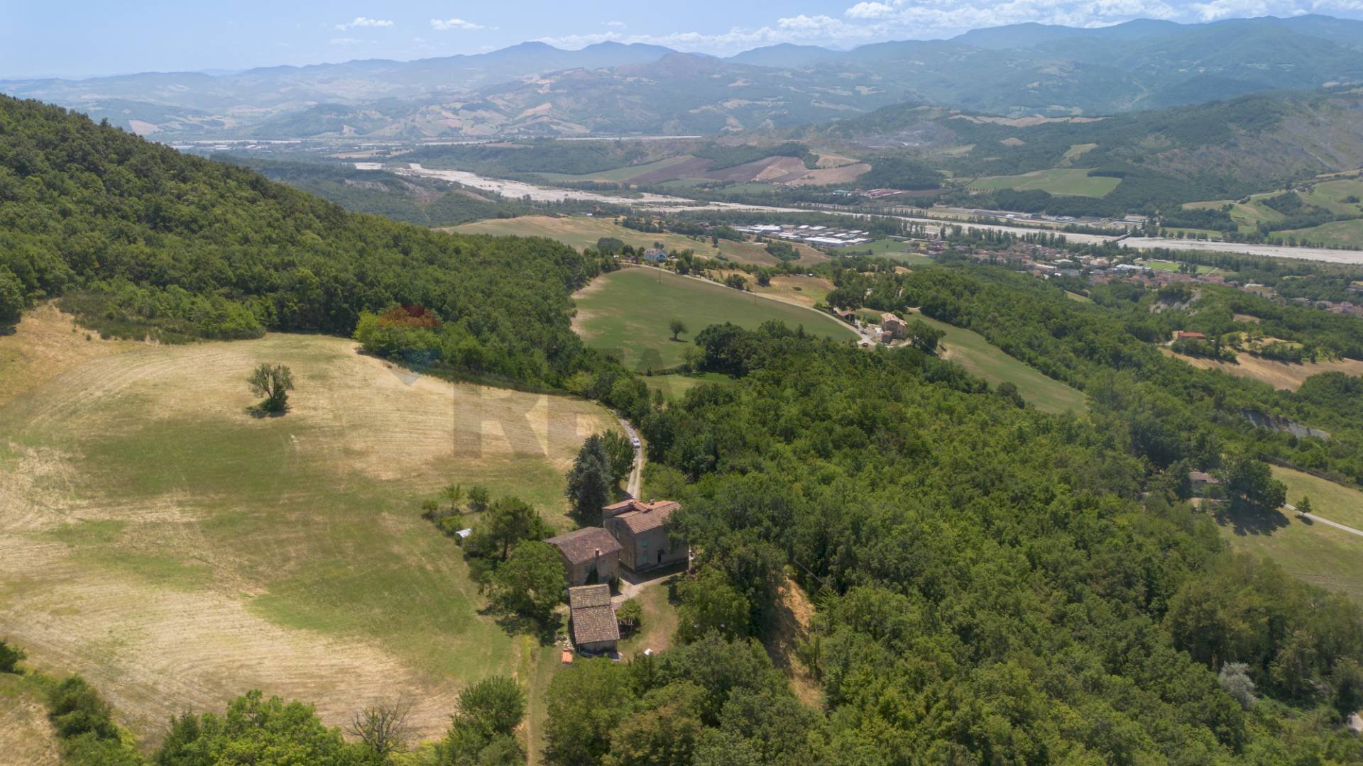 VISTA COLLINE - Casa indipendente LOCALITA RIVIANO
 
1, Varano de' Melegari - foto 2