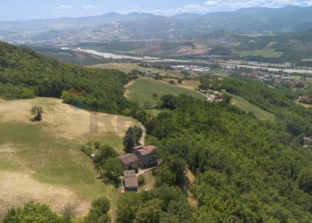 VISTA COLLINE - Casa indipendente LOCALITA RIVIANO
1, Varano de' Melegari - foto 2