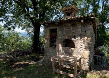 LEGNAIA E FORNO - Casa indipendente LOCALITA RIVIANO
1, Varano de' Melegari - foto 12