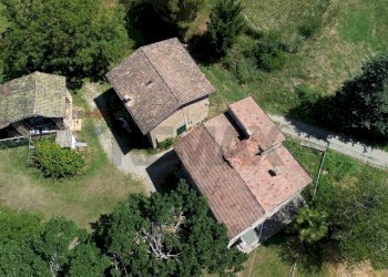 VISTA TETTO - Casa indipendente LOCALITA RIVIANO
1, Varano de' Melegari - foto 17