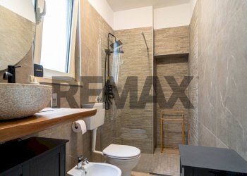 Bagno - Apartment Strada Matteo Renato Imbriani
 
15, Parma - photo 16