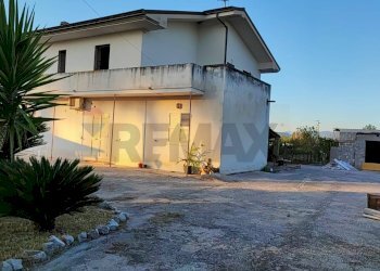Casa all\'aperto - Casa indipendente via domiziana
 
snc, Sessa Aurunca - foto 4