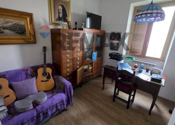 Camera / camera da letto - Trilocale via nuova per tremensuoli
19, Minturno - foto 11