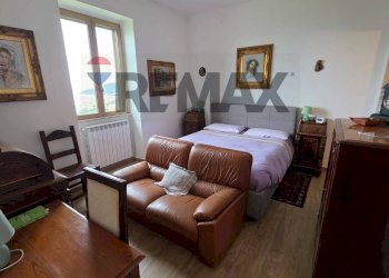 Camera / camera da letto - Trilocale via nuova per tremensuoli
19, Minturno - foto 18