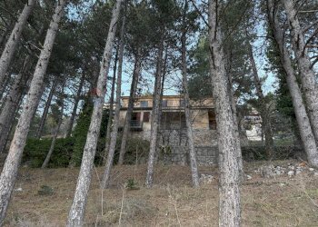 Edificio all\'aperto - Villa VIA PARADISO
 
50, Rivisondoli - photo 31
