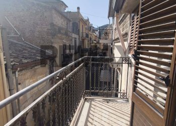 Balcone - Independent house via Milano
 
17, Montelepre - photo 9