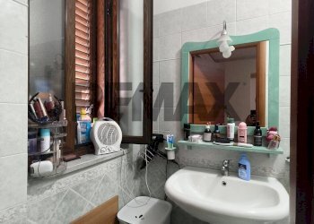 Bagno - Independent house via Milano
 
17, Montelepre - photo 13