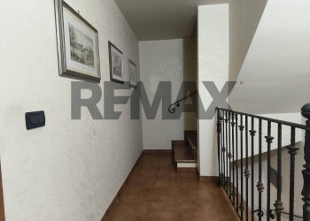 Hall / corridoio - Independent house via Milano
 
17, Montelepre - photo 27