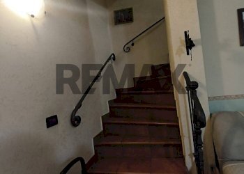 Scale - Independent house via Milano
 
17, Montelepre - photo 29
