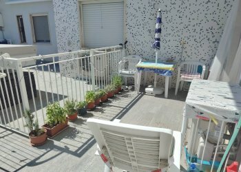 Foto 12 - One-room apartment Lungomare Matteotti
 
17, Borghetto Santo Spirito - photo 12