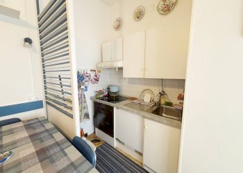 Foto 4 - One-room apartment Lungomare Matteotti
 
17, Borghetto Santo Spirito - photo 4