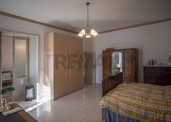 Camera / camera da letto - Casa indipendente via Cairoli
 
34, Licodia Eubea - foto 8