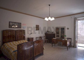 Camera / camera da letto - Casa indipendente via Cairoli
 
34, Licodia Eubea - foto 9