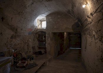 Cantina - Casa indipendente via Cairoli
 
34, Licodia Eubea - foto 21