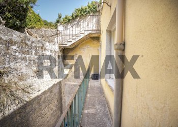 Balcone - Apartment Cortile Aquila
 
13, Lentini - photo 17