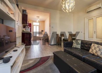 Sala da pranzo - Two-room apartment Via Marsala
 
12, Busto Arsizio - photo 2