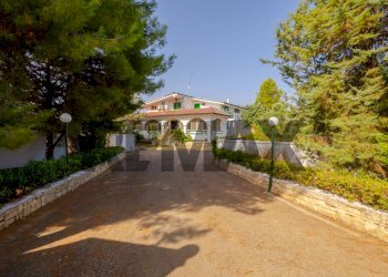 Casa all\'aperto - Villa Contrada Tenente
 
Snc, Sannicandro di Bari - photo 1