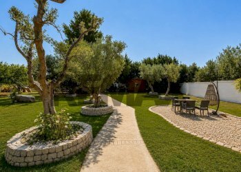 Giardino - Villa Contrada Tenente
 
Snc, Sannicandro di Bari - photo 16