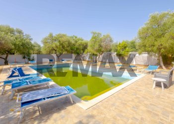 Piscina - Villa Contrada Tenente
 
Snc, Sannicandro di Bari - photo 23