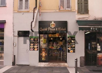 Edificio all\'aperto - Commercial Premises Strada Massimo D'azeglio
 
80, Parma - photo 2