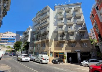 Edificio all\'aperto - Negozio Via Torquato Tasso
 
177/A, Napoli - foto 1