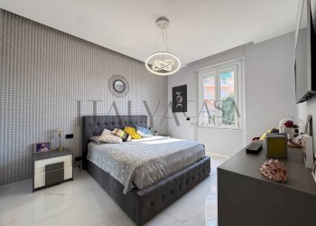 Foto 14 - Quadrilocale via peirogallo
 
29, Sanremo - foto 14