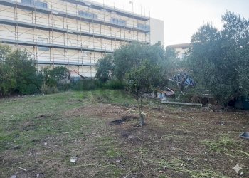 Edificio all\'aperto - Terreno edificabile Via Grazia Deledda
10, Siliqua - foto 13