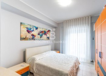 Foto 5 - Trilocale Via Cervo
 
19, Acireale - foto 5