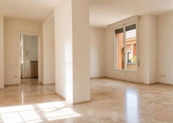 Soggiorno - Attic corso del Rinascimento, 8, Roma (neighborhood Centro Storico) - photo 9