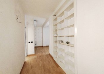 Disimpegno - Three-room apartment via Principe Eugenio, 20, Milano - photo 4