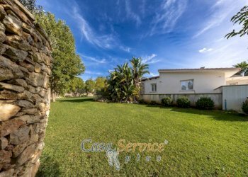 Giardino - Villa contrada Ischera, Casarano - foto 12