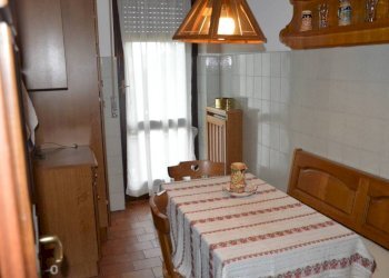 Cucina - Bilocale via Sant'Anna, 51, Parabiago - foto 13