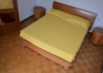 Camera da letto - Bilocale via Sant'Anna, 51, Parabiago - foto 27