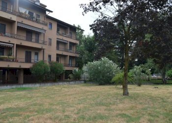 Facciata - Bilocale via Sant'Anna, 51, Parabiago - foto 45