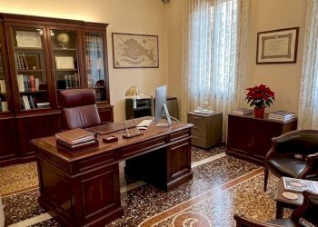 Foto 1 - Office Via Cantore
21, Genova - photo 1