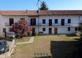 Foto 1 - Casa indipendente Frazione Naviante
 
12, Farigliano - foto 1
