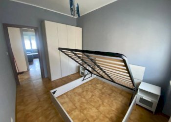 Camera da letto - Appartamento via Lorenzo Eula, 8, Mondovì - foto 4