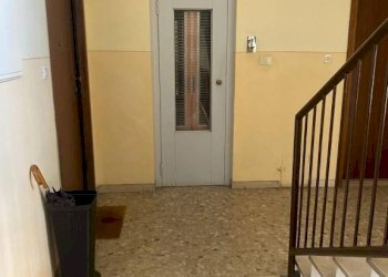 Interno palazzo - Appartamento via Lorenzo Eula, 8, Mondovì - foto 9