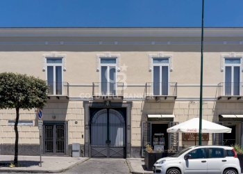 Foto 1 - Locale Commerciale Via Nazionale, Torre del Greco - foto 1