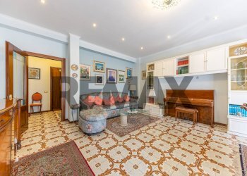 Soggiorno - Appartamento Via Tuscolana
687, Roma - foto 5