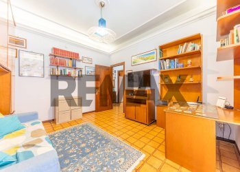 Soggiorno - Appartamento Via Tuscolana
687, Roma - foto 19