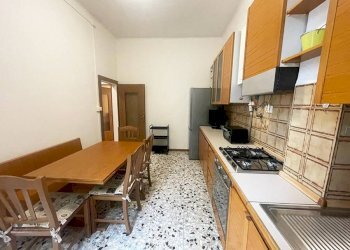 Cucina - Trilocale via Giovanni Francesco Barbieri, 84, Bologna (zona Bolognina) - foto 2
