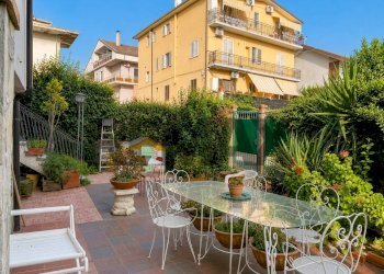 Terrazza - Villa Via della Libertà
 
14, Falerna - photo 3